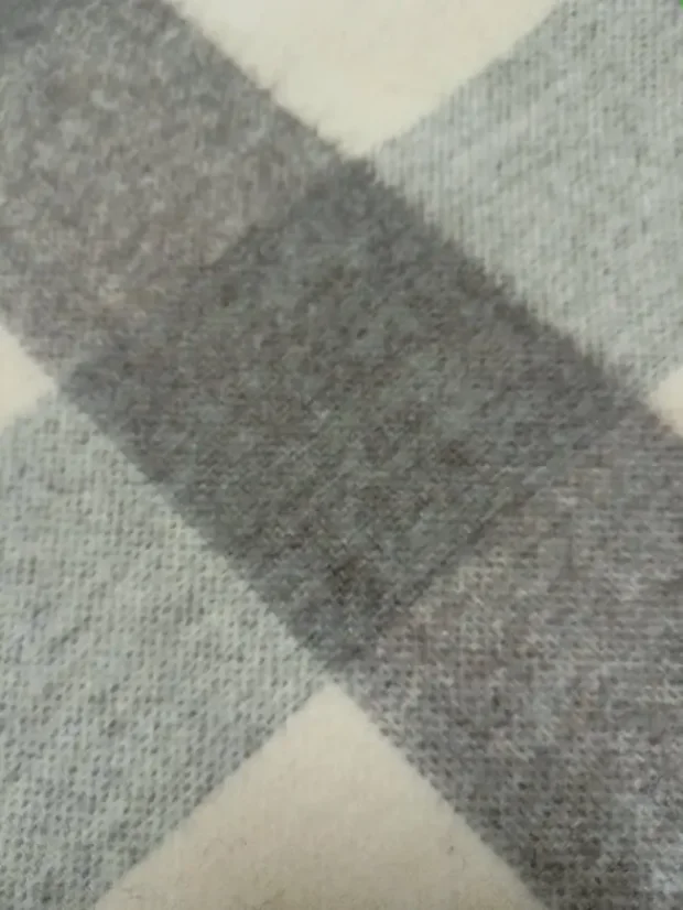 Merino blanket Checkered - Size: 150 x 190